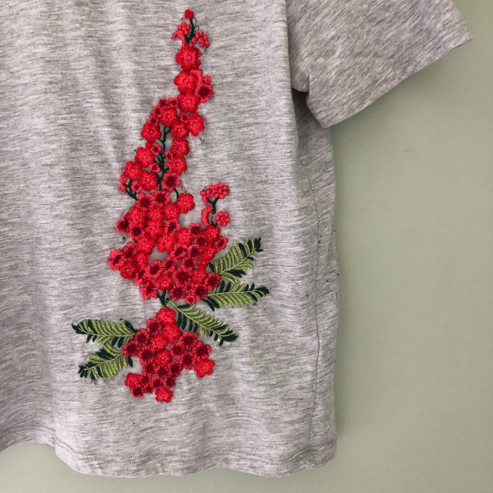 Gray Top with Floral Embellishment